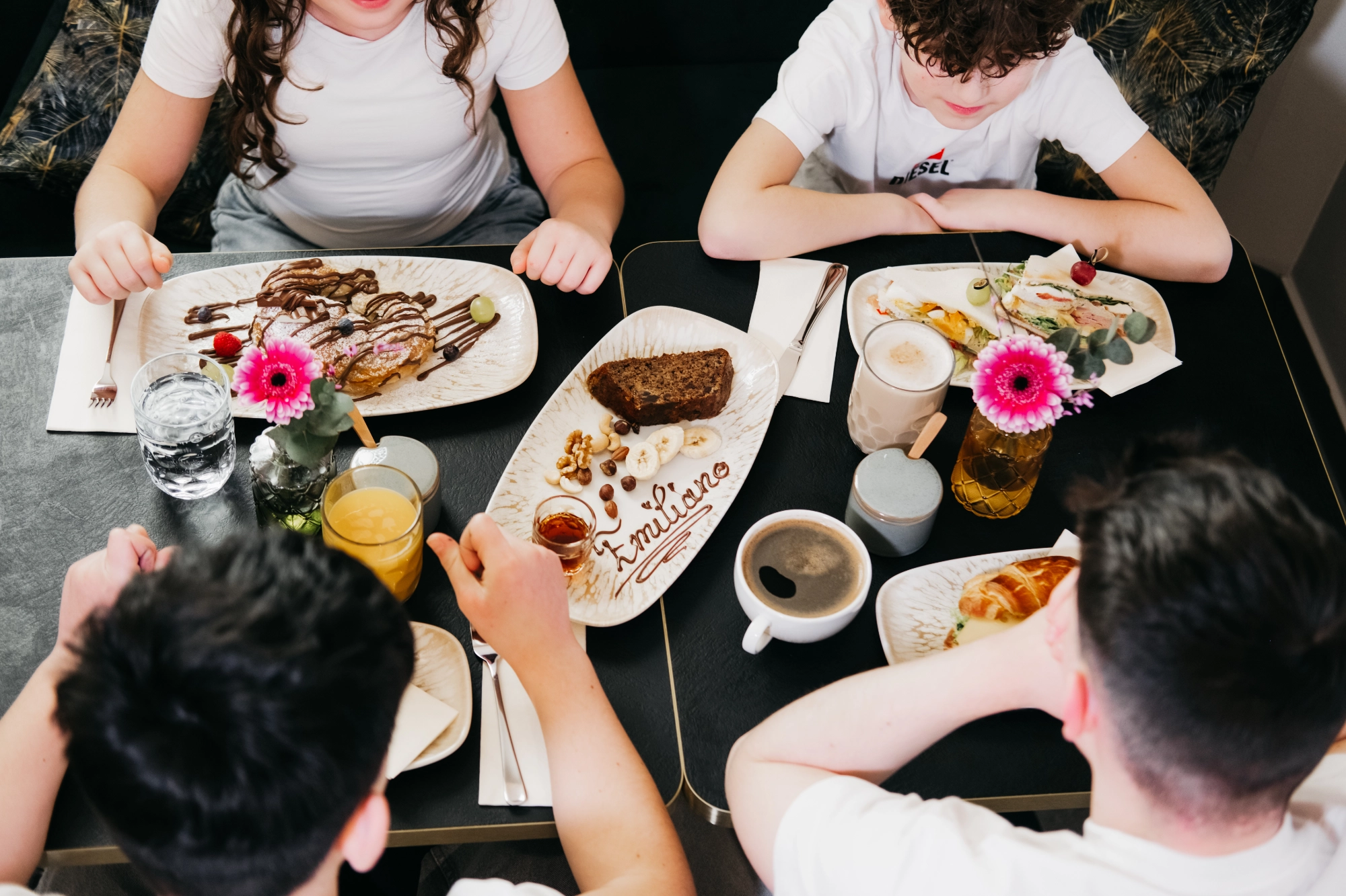 Frühstück & Café
